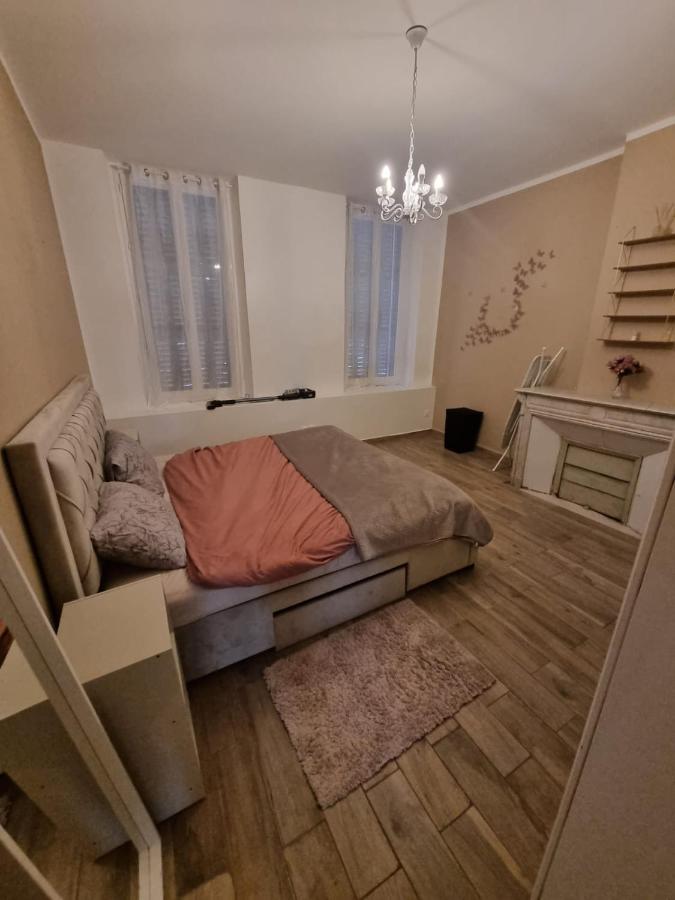 Appartement L'Antre Du Dragon à Marseille Extérieur photo