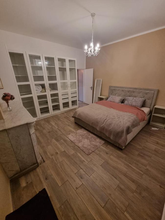 Appartement L'Antre Du Dragon à Marseille Extérieur photo